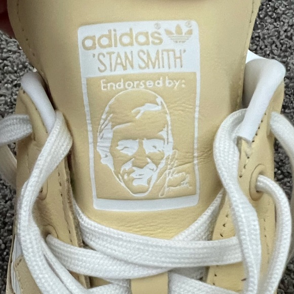 Adidas Stan Smith limited edition in pale yellow - Picture 5 of 6